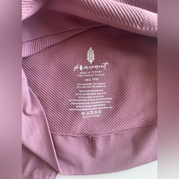 Free People Movement Easy Free Throw Layer Wistful Mauve Size XS/S NWT $… - Picture 12 of 12